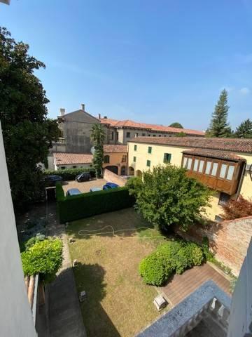appartamento in affitto a Padova in zona Centro Storico