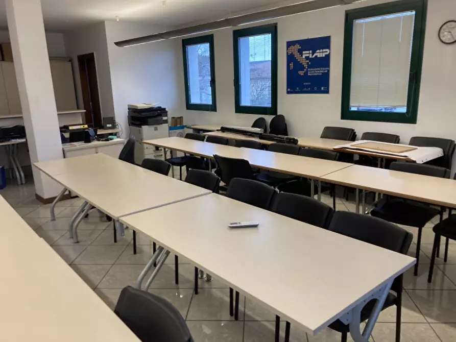 ufficio in affitto a Padova in zona Brentelle