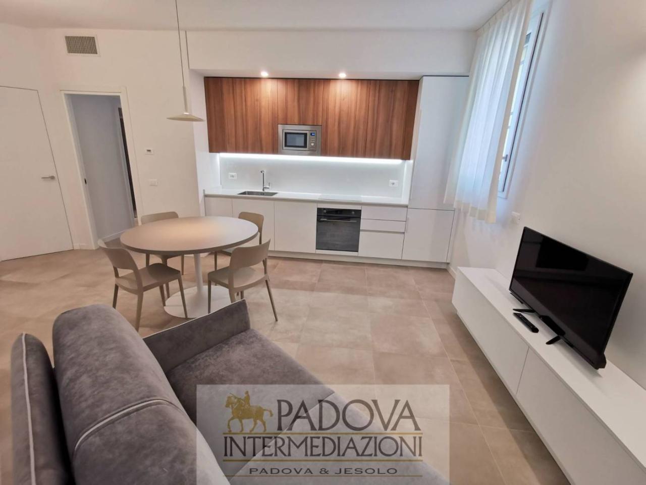 appartamento in affitto a Padova in zona Centro Storico