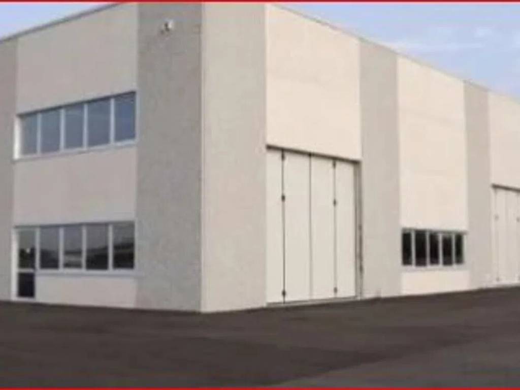 locale commerciale in affitto a Padova in zona Camin / Granze