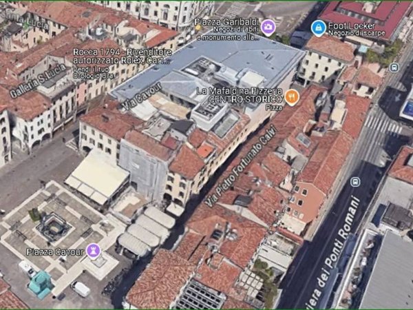 negozio in affitto a Padova in zona Savonarola