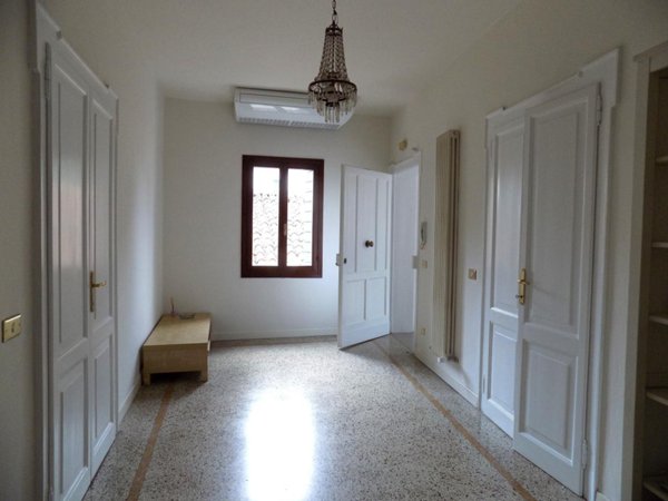 casa indipendente in affitto a Padova in zona Sant'Osvaldo / Santa Rita