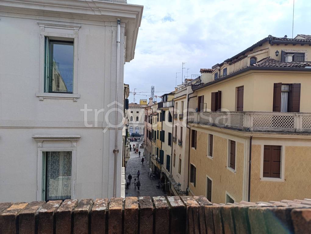 appartamento in affitto a Padova in zona Centro Storico
