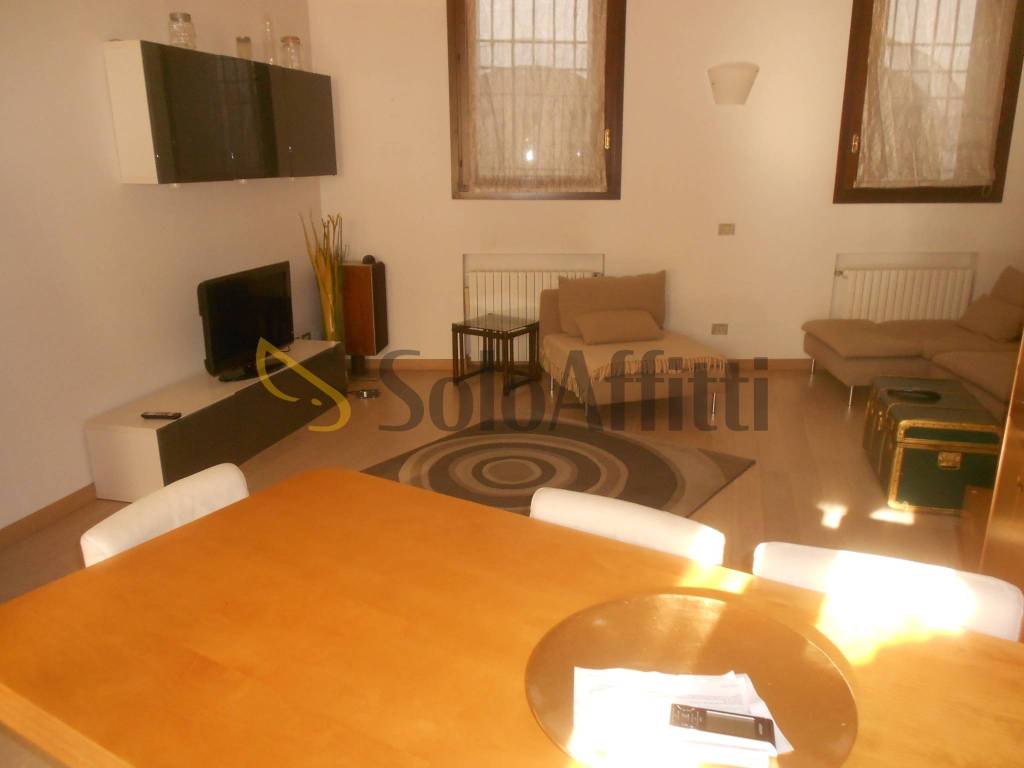 appartamento in affitto a Padova in zona Centro Storico