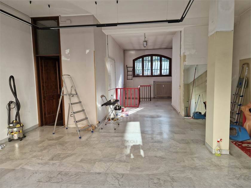 negozio in affitto a Padova in zona Savonarola