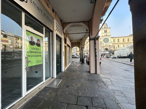 negozio in affitto a Padova in zona Centro Storico