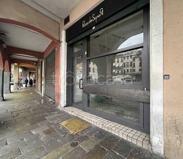 negozio in affitto a Padova in zona Centro Storico