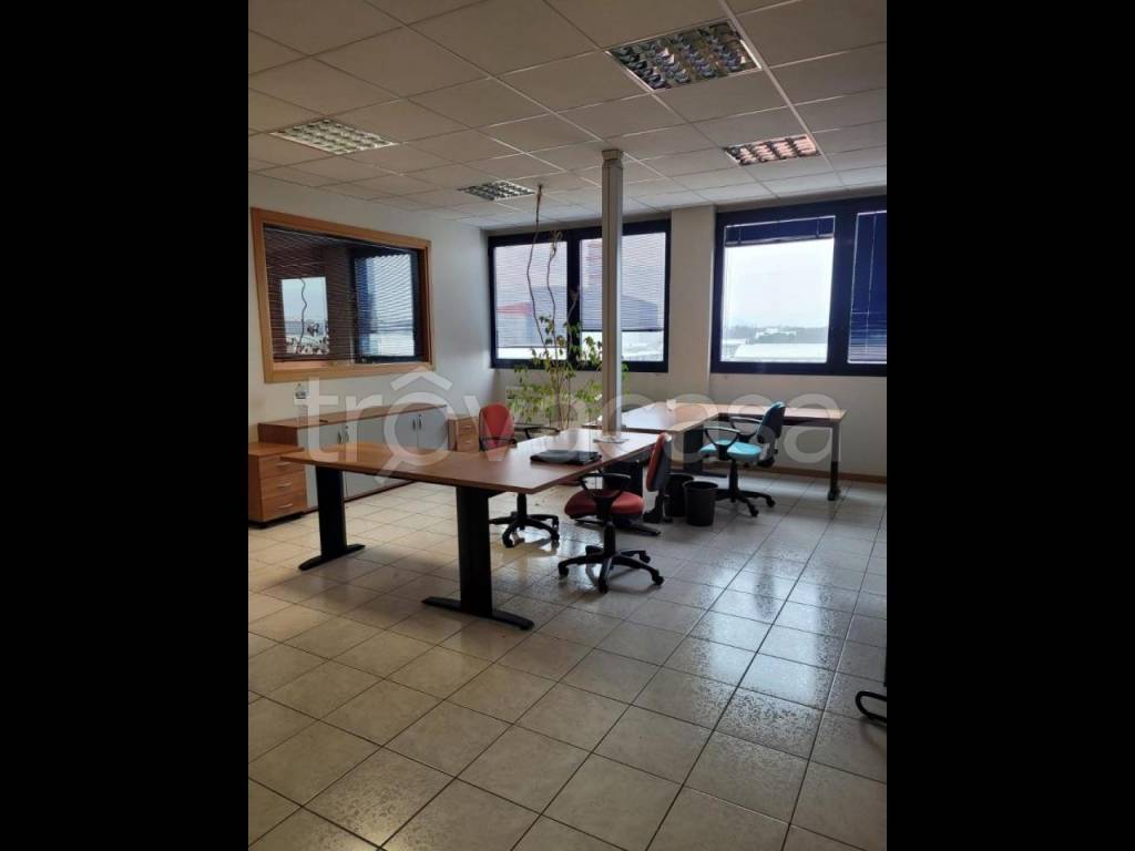 ufficio in affitto a Padova in zona Pio X