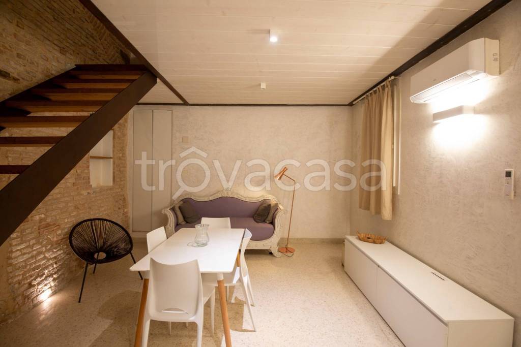 appartamento in affitto a Padova in zona Savonarola