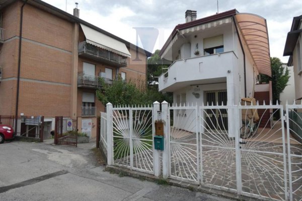 casa indipendente in affitto a Padova in zona Santa Croce