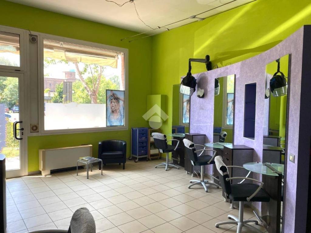 negozio in affitto a Padova in zona Forcellini / Terranegra