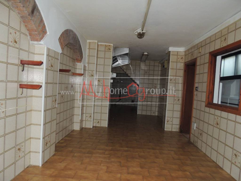 negozio in affitto a Padova in zona Centro Storico