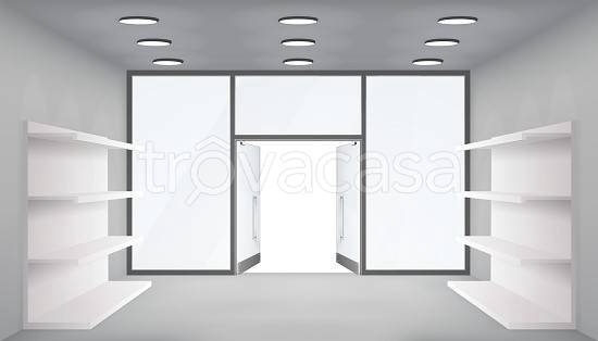 negozio in affitto a Padova