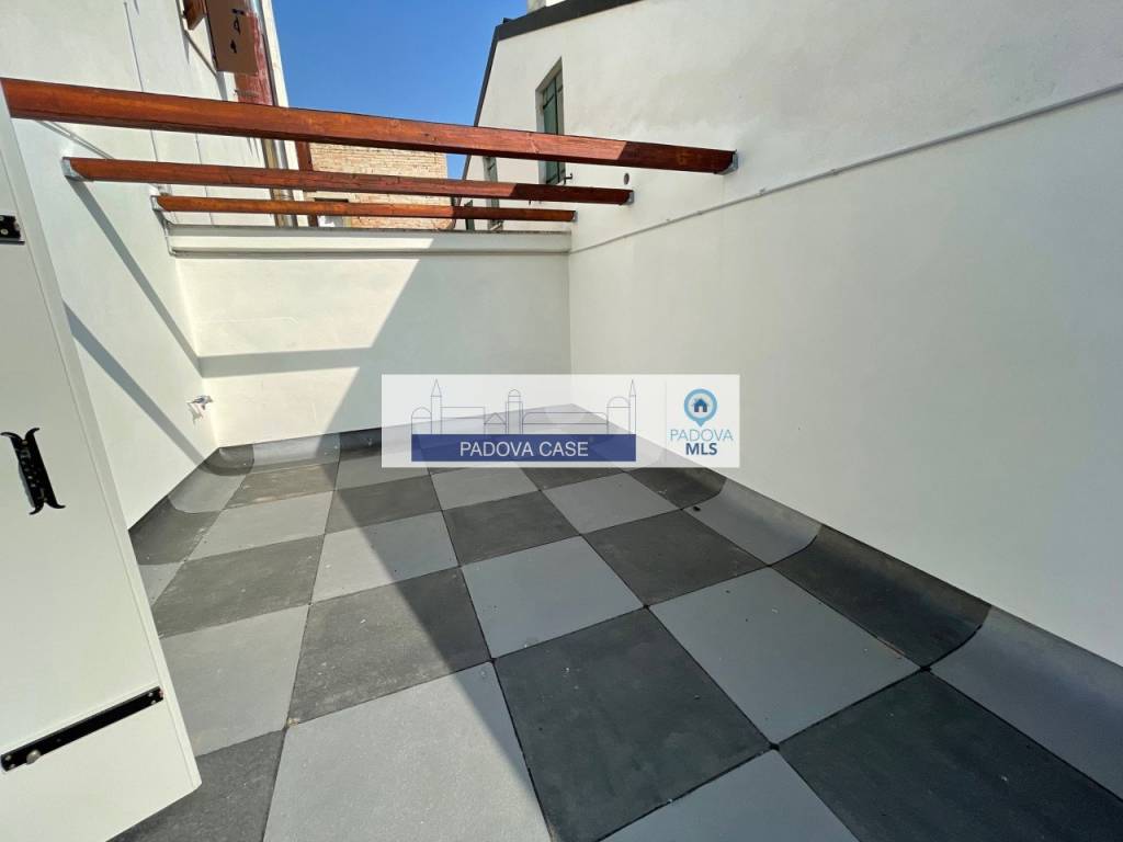 appartamento in affitto a Padova in zona Centro Storico