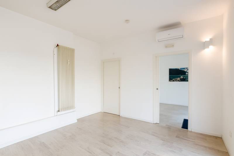 negozio in affitto a Padova in zona Sant'Osvaldo / Santa Rita