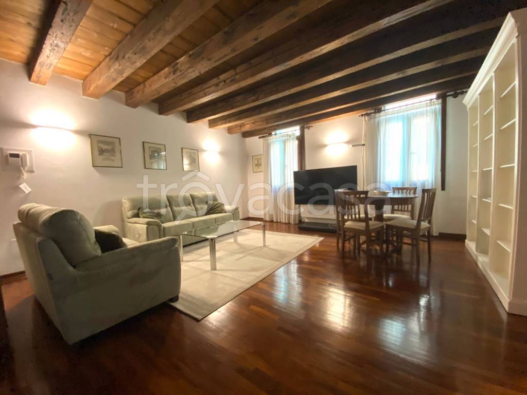 appartamento in affitto a Padova