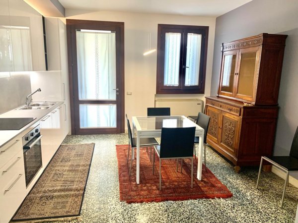 appartamento in affitto a Padova in zona Centro Storico