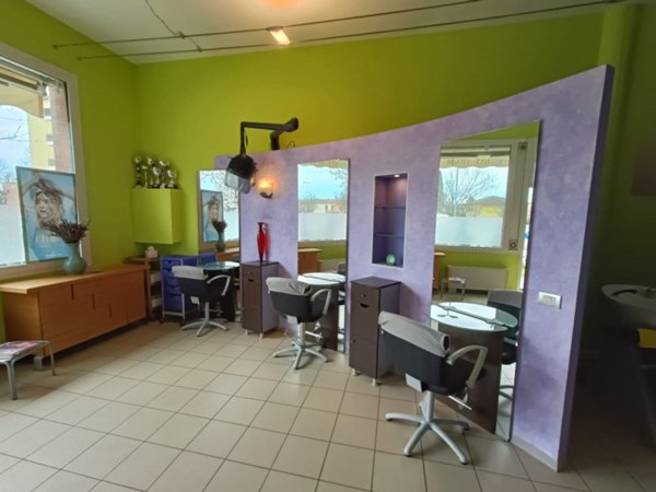 negozio in affitto a Padova in zona Forcellini / Terranegra