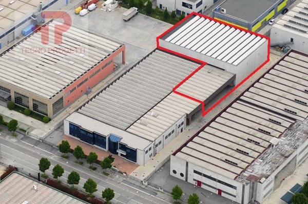 locale di sgombero in affitto a Padova