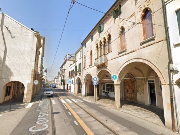 negozio in affitto a Padova in zona Santa Croce