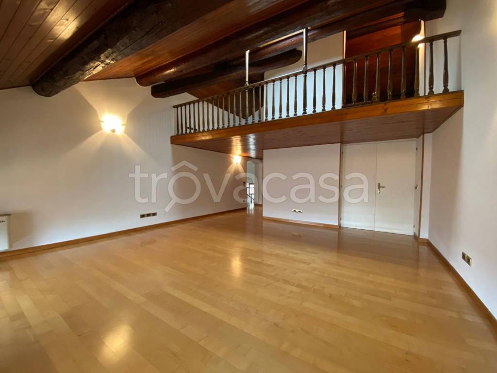 appartamento in affitto a Padova in zona Centro Storico