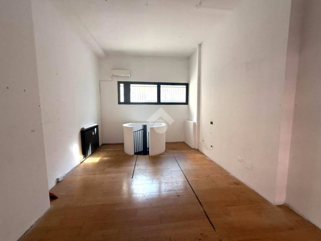 negozio in affitto a Padova in zona Centro Storico