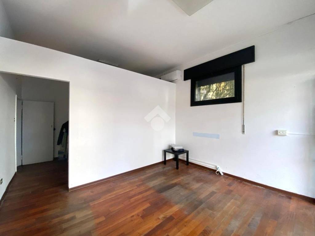 negozio in affitto a Padova in zona Forcellini / Terranegra