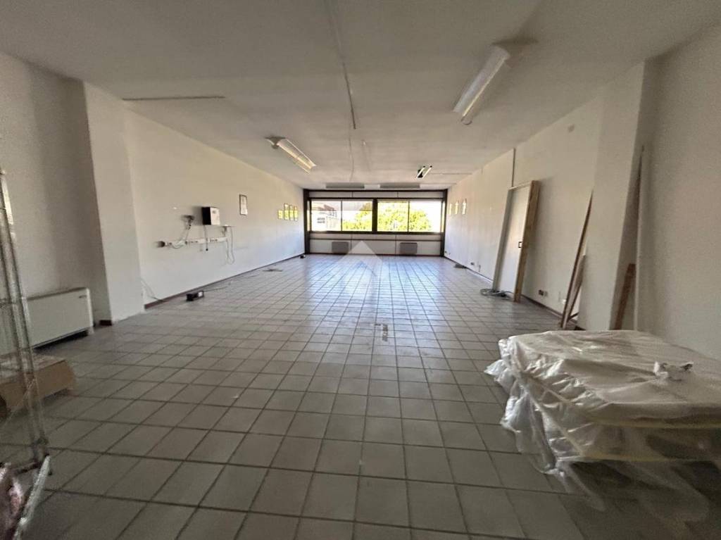 ufficio in affitto a Padova in zona Pio X