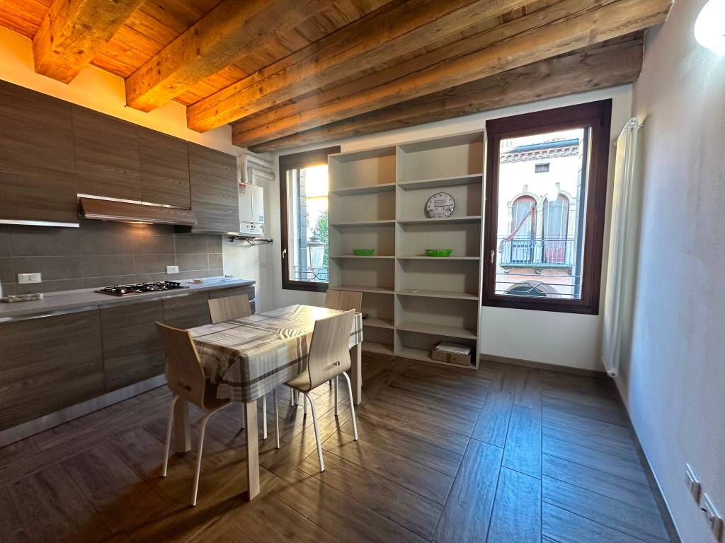 appartamento in affitto a Padova in zona Santa Croce