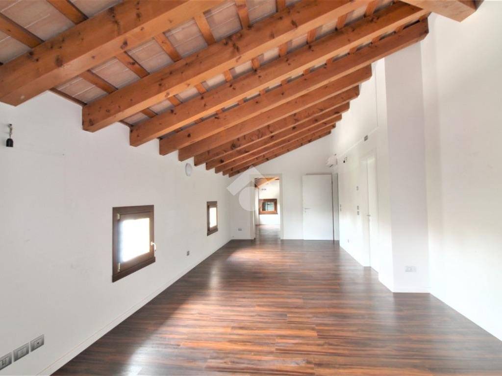 ufficio in affitto a Padova in zona Montà