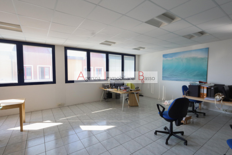 ufficio in affitto a Padova in zona Camin / Granze