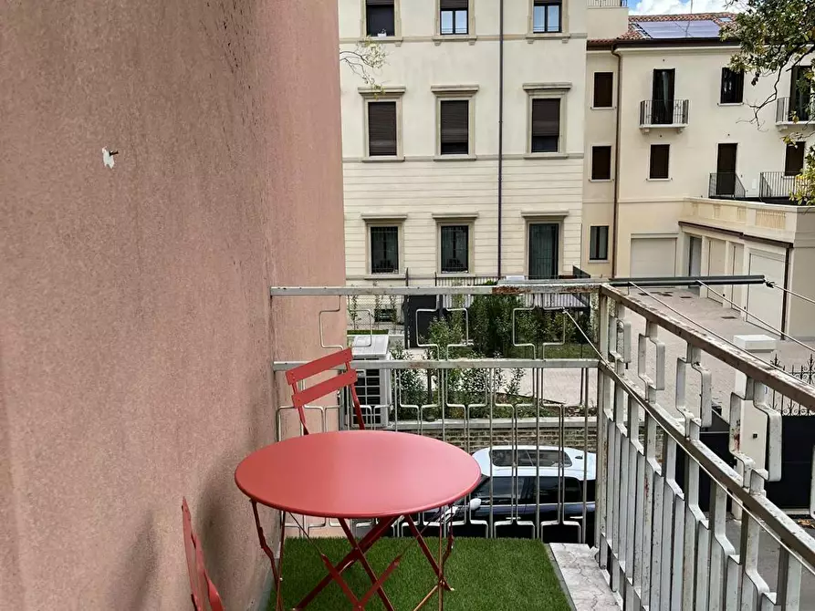 negozio in affitto a Padova in zona Bassanello