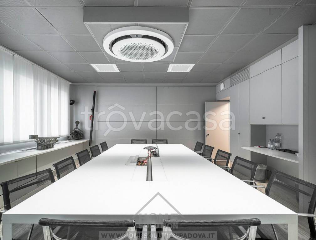 ufficio in affitto a Padova in zona Pio X