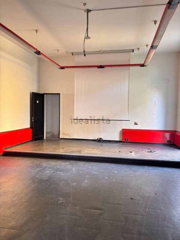 negozio in affitto a Padova in zona Madonna Pellegrina