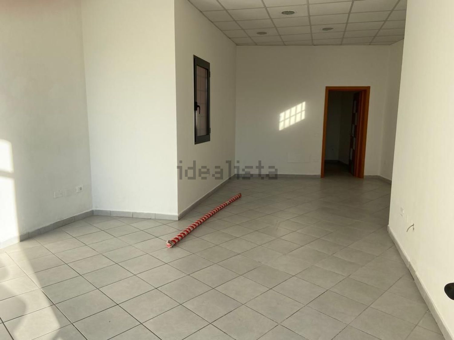 locale commerciale in affitto a Padova