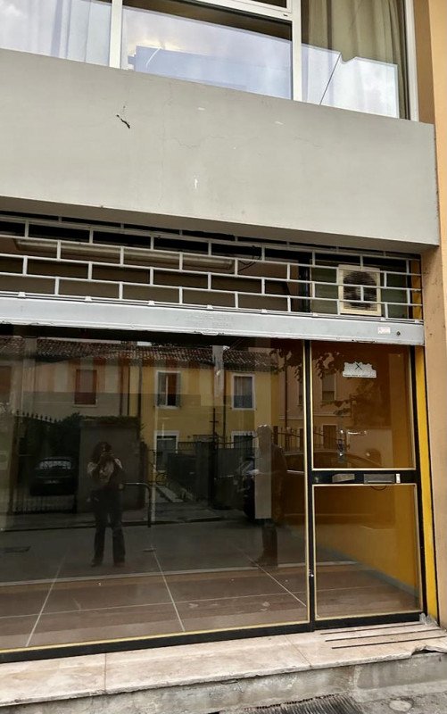 negozio in affitto a Padova in zona Portello