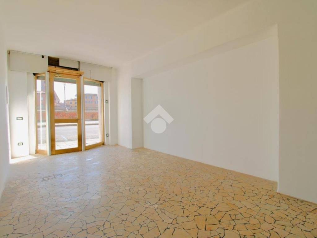 negozio in affitto a Padova in zona Portello