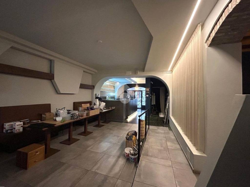 negozio in affitto a Padova in zona Portello