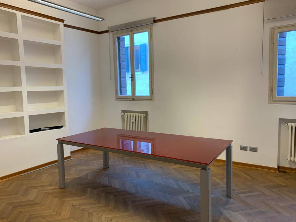 ufficio in affitto a Padova in zona Savonarola