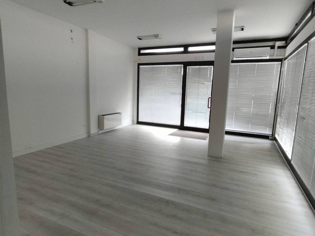 negozio in affitto a Padova in zona Santa Croce