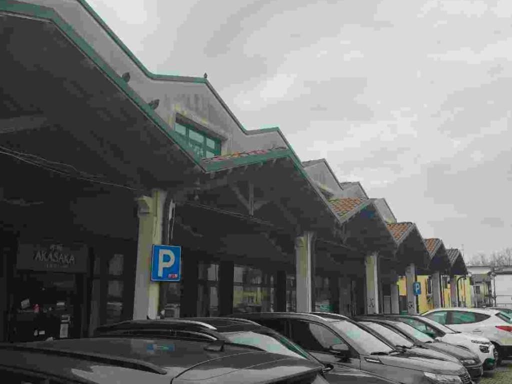 negozio in affitto a Padova in zona Porta Trento