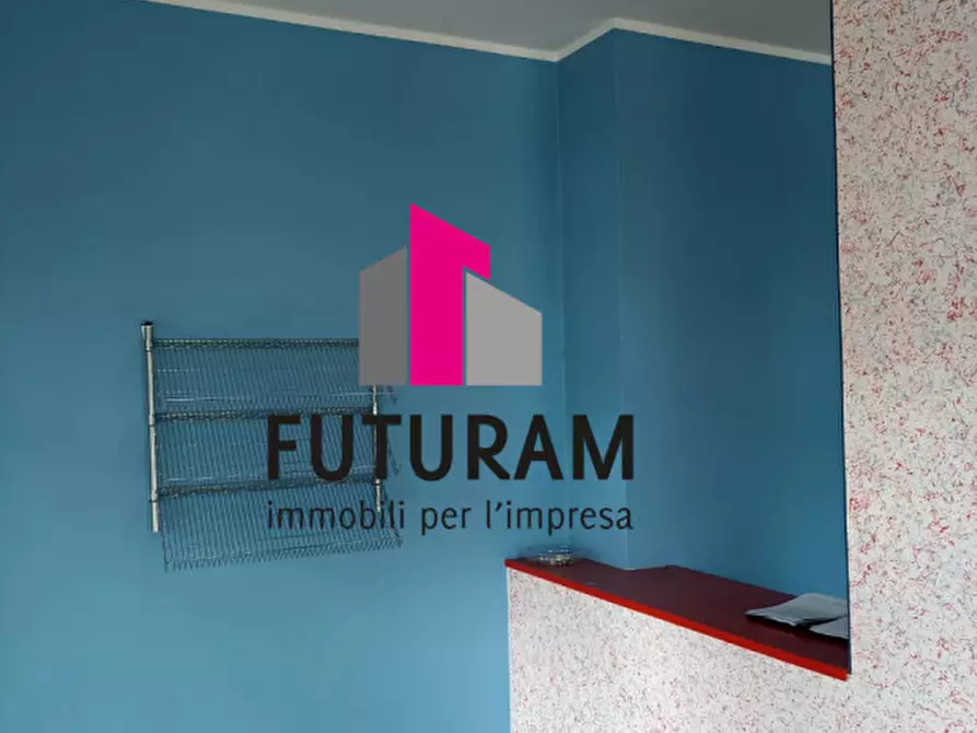 negozio in affitto a Padova in zona Montà