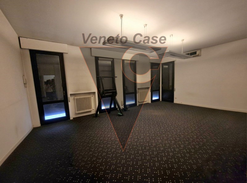 ufficio in affitto a Padova in zona Camin / Granze