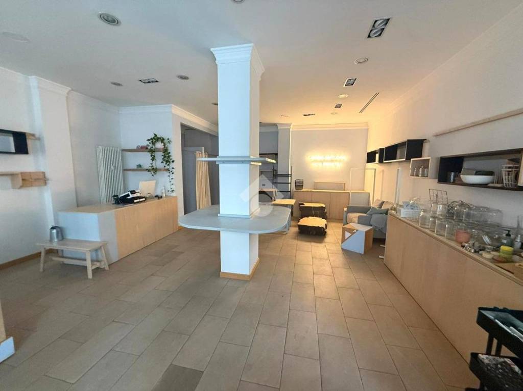 negozio in affitto a Padova in zona Centro Storico