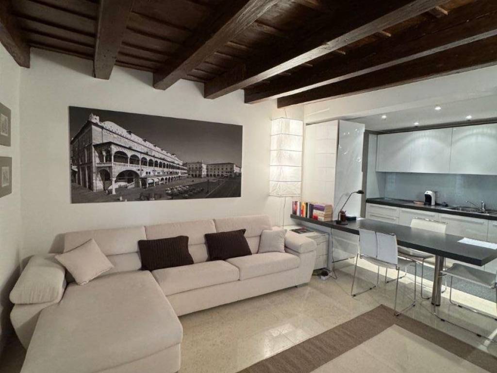appartamento in affitto a Padova in zona Savonarola
