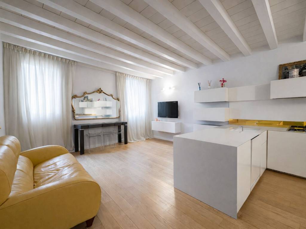 appartamento in affitto a Padova in zona Savonarola