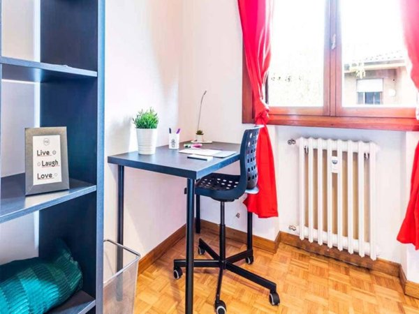 negozio in affitto a Padova in zona Arcella