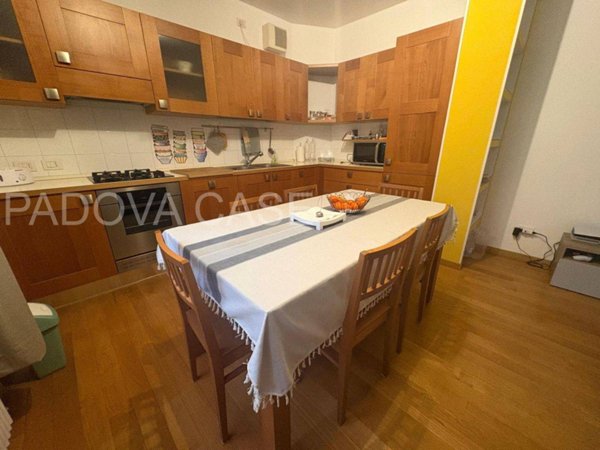 appartamento in affitto a Padova in zona Porta Trento