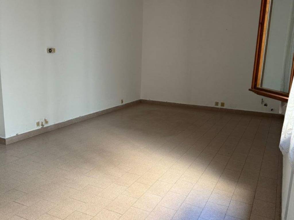 locale commerciale in affitto a Padova in zona Savonarola