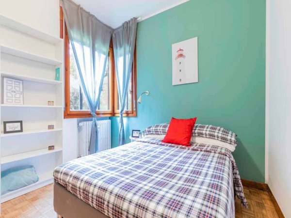 negozio in affitto a Padova in zona Arcella